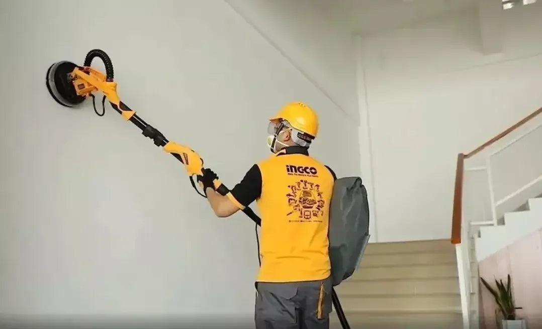 Lijadora Telescopica Para Techo y Pared Ingco 1050w + 112 lijas